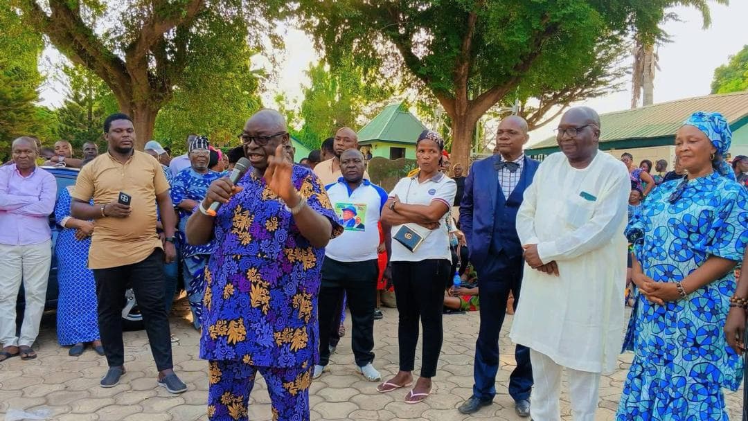 DIVINE MANDATE WORLDWIDE INAUGURATES 18 KEY OFFICIALS IN GBOKO, BOLSTERING GOVERNOR ALIA'S 2027 RE-ELECTION BID gallery 3